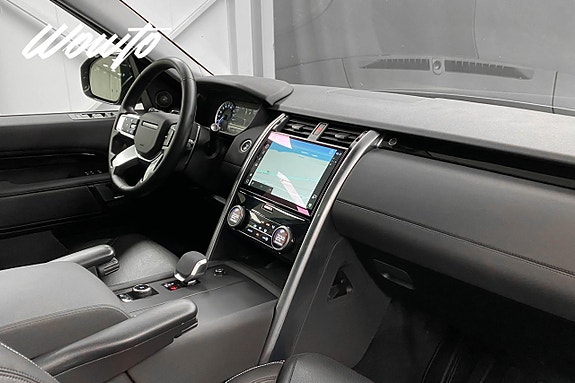 Land Rover Discovery 16 of 25
