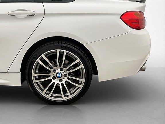 BMW 420i 29 of 30