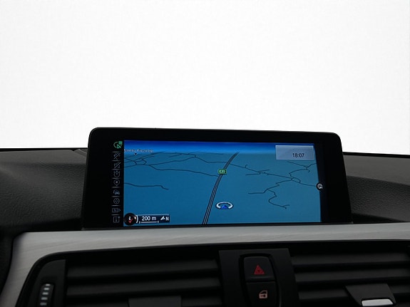 BMW 420i 16 of 30