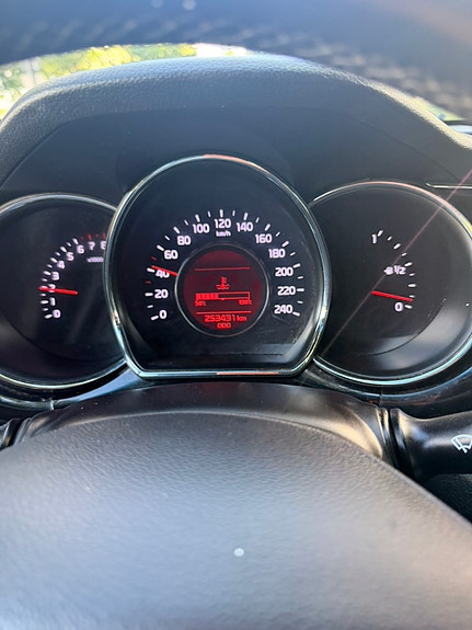 Kia Ceed 15 of 15