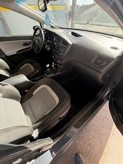 Kia Ceed 12 of 15