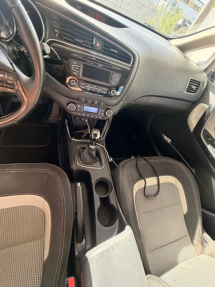 Kia Ceed 10 of 15
