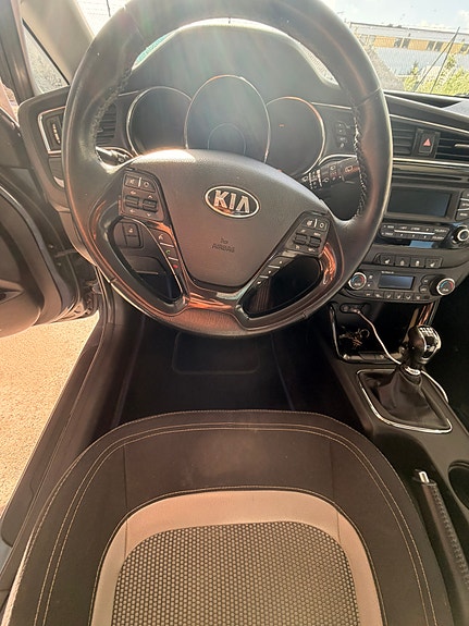 Kia Ceed 11 of 15