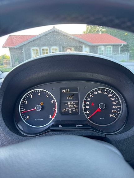 Volkswagen Polo 7 of 12
