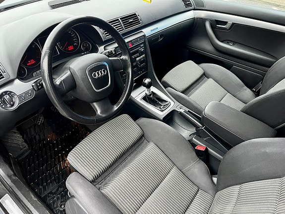 Audi A4 3 of 9