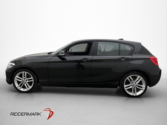BMW 118d 4 of 5
