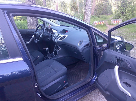 Ford Fiesta 9 of 9