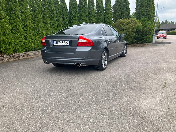 Volvo S80 5 of 5