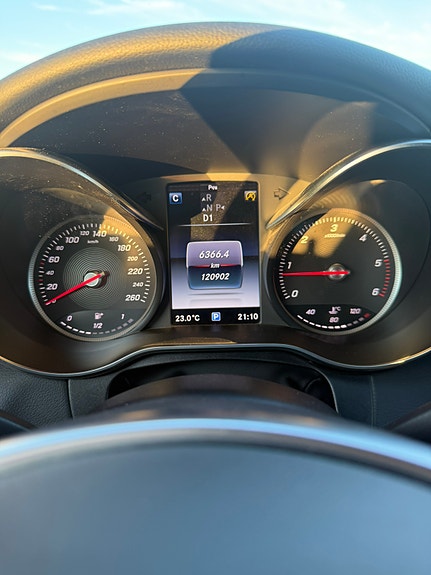 Mercedes-Benz C220 d 10 of 11