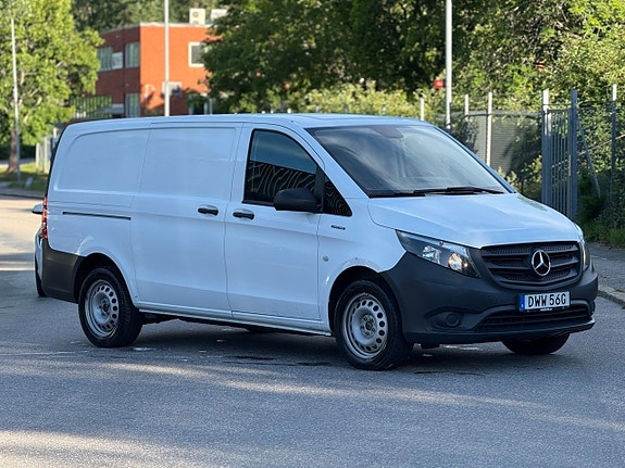 Mercedes-Benz eVito 111 4 of 5