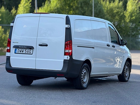 Mercedes-Benz eVito 111 11 of 20