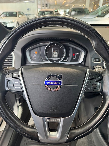 Volvo XC60 10 of 11