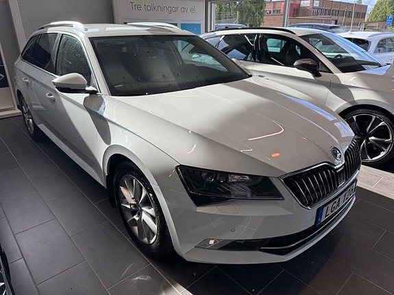 Skoda Superb 13 of 13