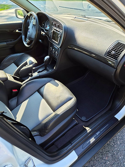 Saab 9-3X 9 of 14