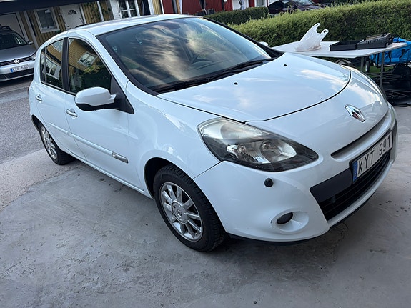 Renault Clio 3 of 5