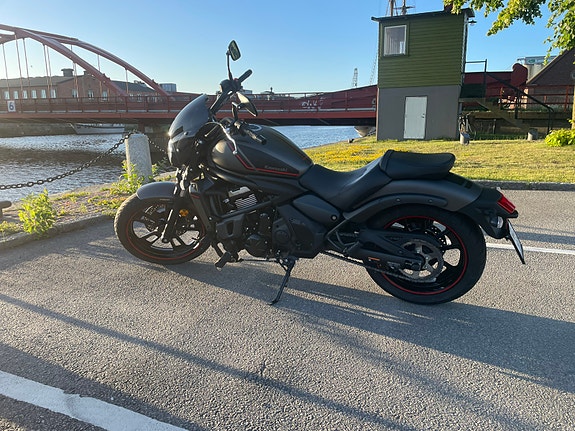 Kawasaki Vulcan S 2 of 4