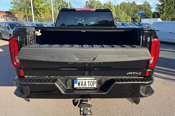 GMC Sierra 7 of 21