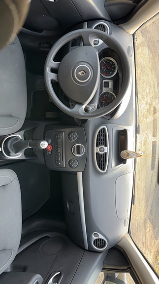 Renault Clio 3 of 5