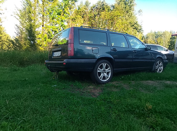 Volvo 850 3 of 4
