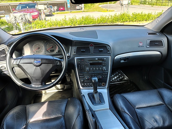 Volvo S60 5 of 5