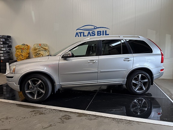 Volvo XC90 2 of 5