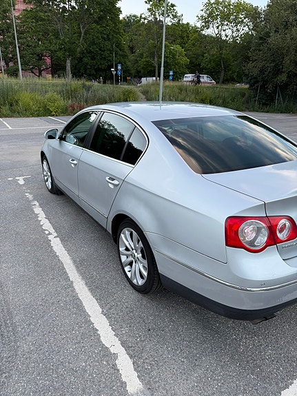 Volkswagen Passat 4 of 5
