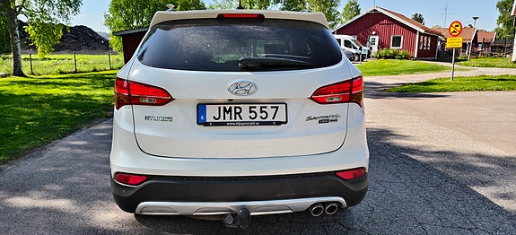 Hyundai Santa Fe 3 of 5