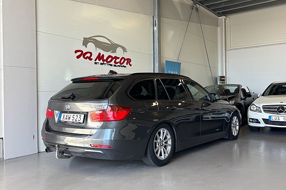 BMW 320d 5 of 23