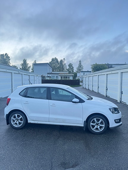 Volkswagen Polo 3 of 5