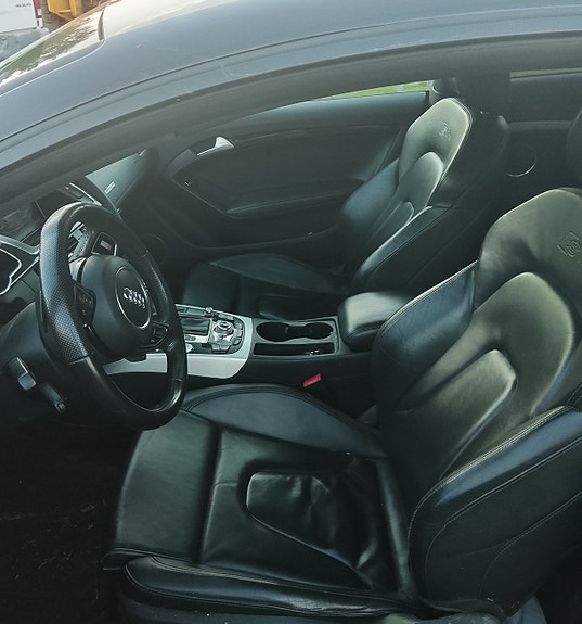Audi A5 3 of 4