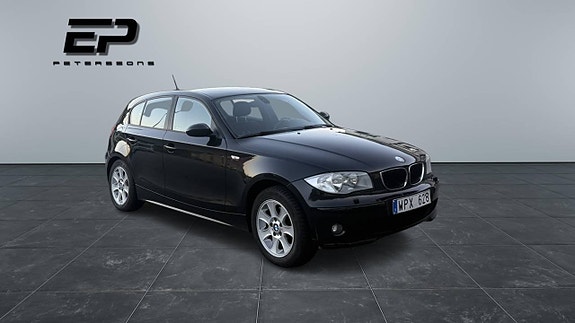 BMW 120i 2 of 9