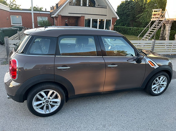 MINI Countryman Cooper D 4 of 5