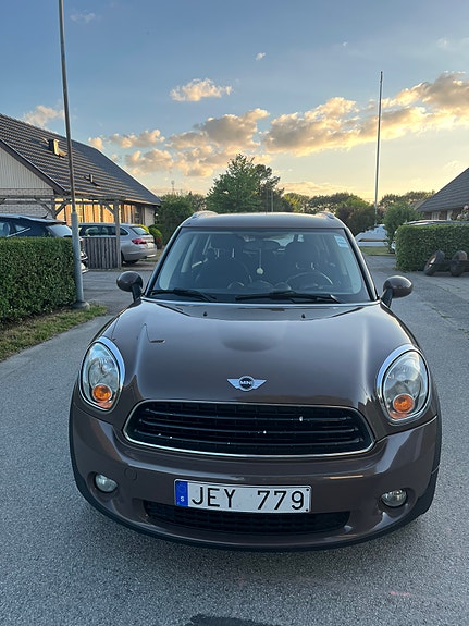 MINI Countryman Cooper D 5 of 5