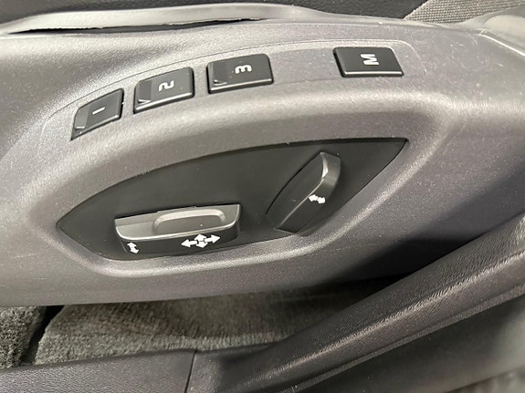 Volvo V60 25 of 29