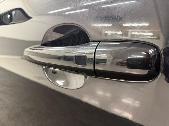 Volvo V60 24 of 29