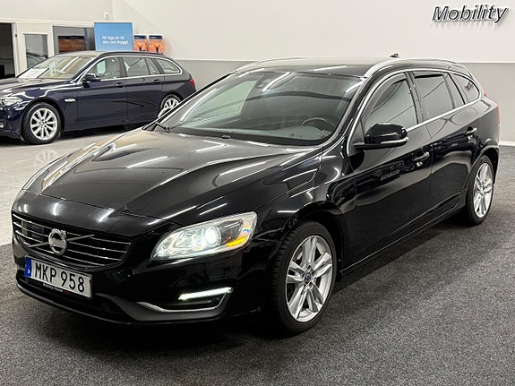Volvo V60 4 of 29
