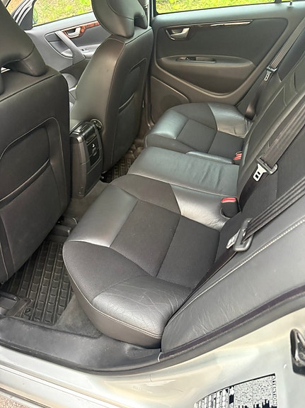 Volvo S60 5 of 5