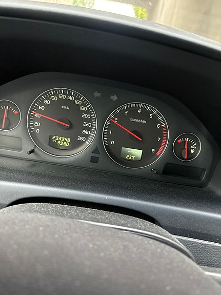 Volvo S60 3 of 5