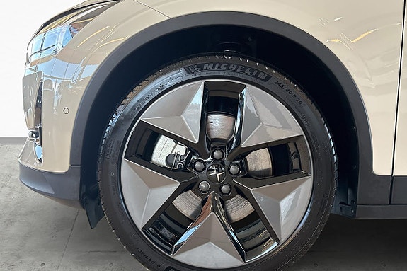 Polestar 2 6 of 30