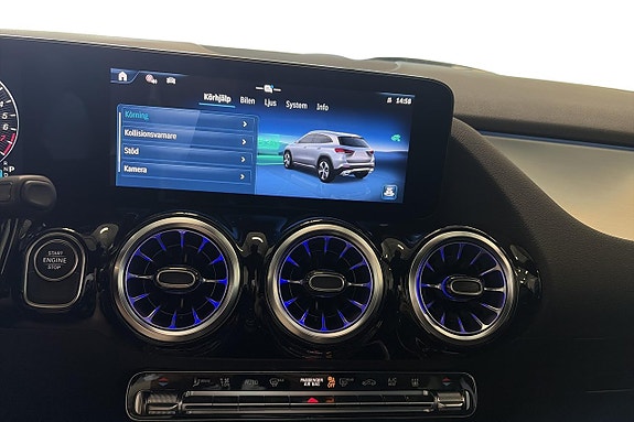 Mercedes-Benz GLA250 e 11 of 22