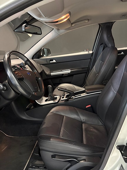 Volvo V50 11 of 14