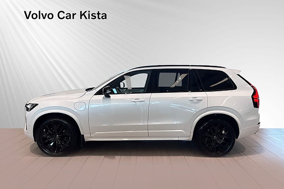 Volvo XC90 3 of 30