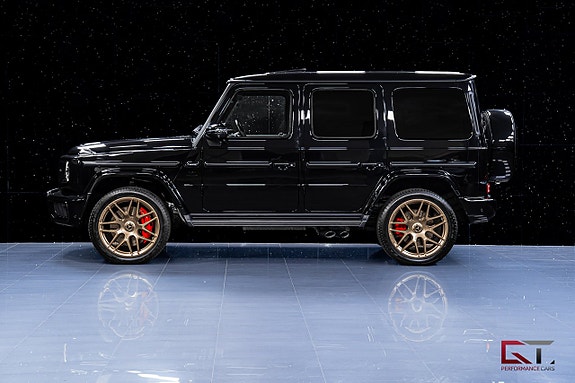Mercedes-Benz G63 4 of 5