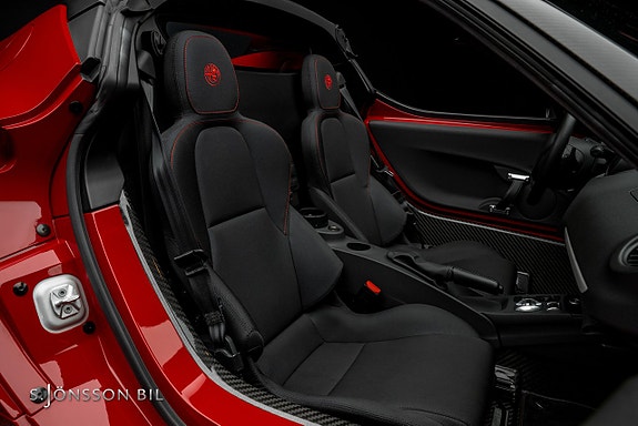 Alfa Romeo 4C 21 of 25