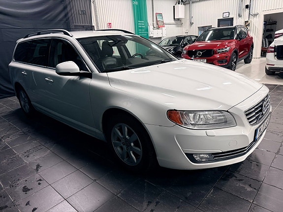 Volvo V70 7 of 10