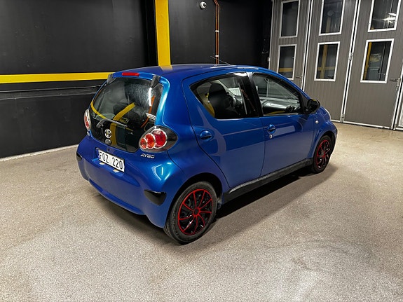 Toyota Aygo 6 of 15
