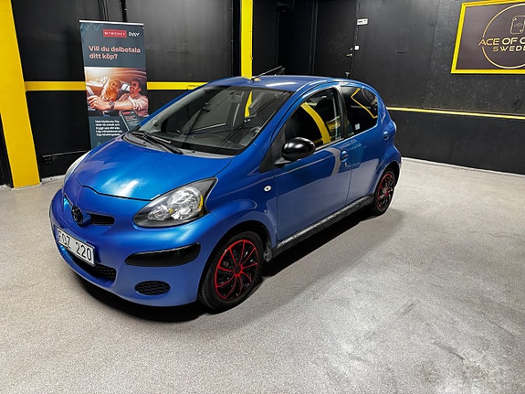 Toyota Aygo 3 of 5