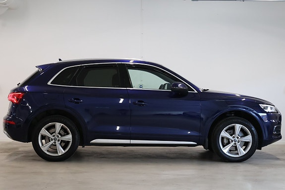 Audi Q5 4 of 5
