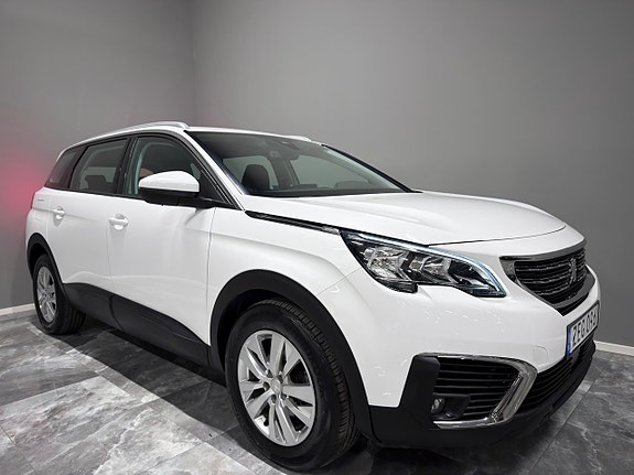 Peugeot 5008 9 of 25
