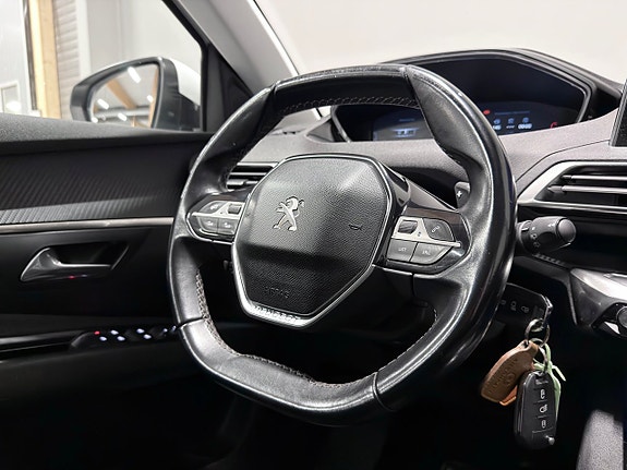 Peugeot 5008 19 of 25
